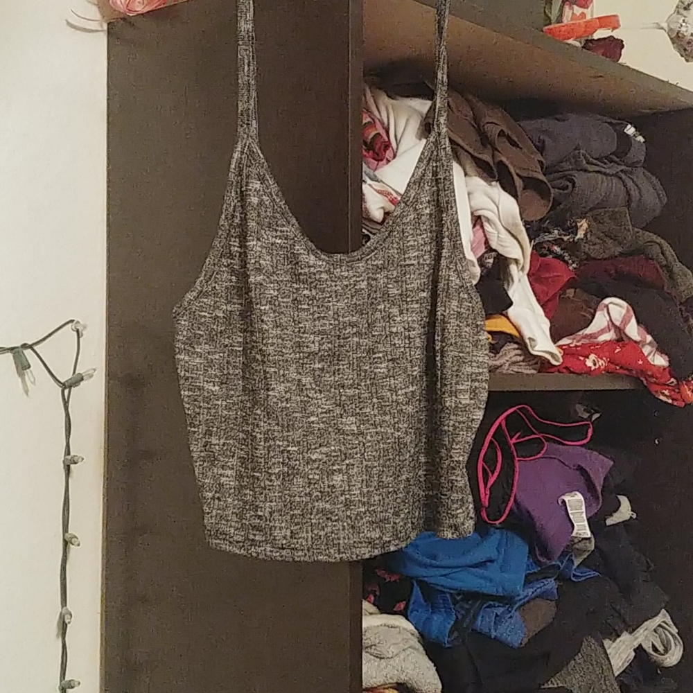 Grey knit crop top